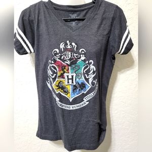 Gray Hogwarts T-shirt